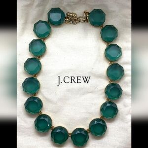 J.Crew gold tone green opaque faceted crystal stone collar necklace
